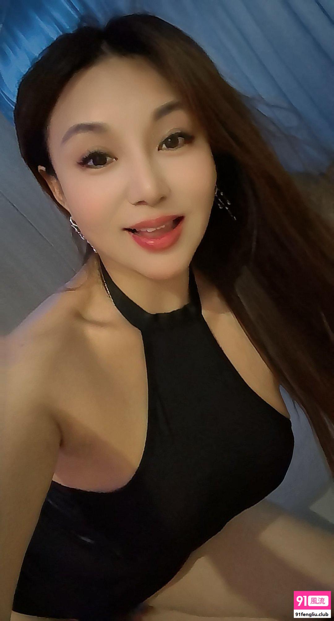 罗湖翘臀少妇